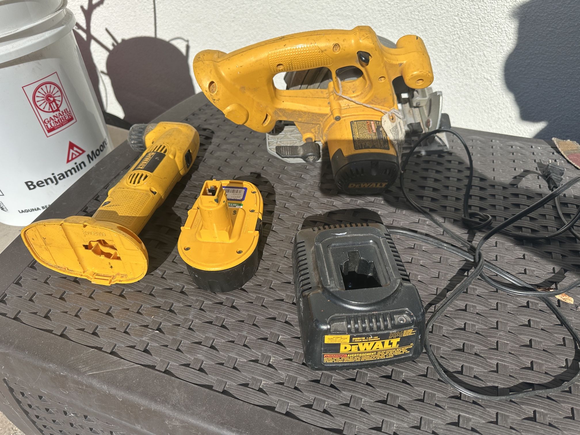 Dewalt whole auger 90° and circular saw with battery and charger $10. It works.