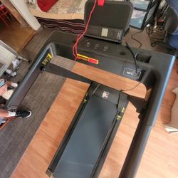 DEERRUN TREADMILL/A1PRO/ 6%INCLINE/2026/ELITE