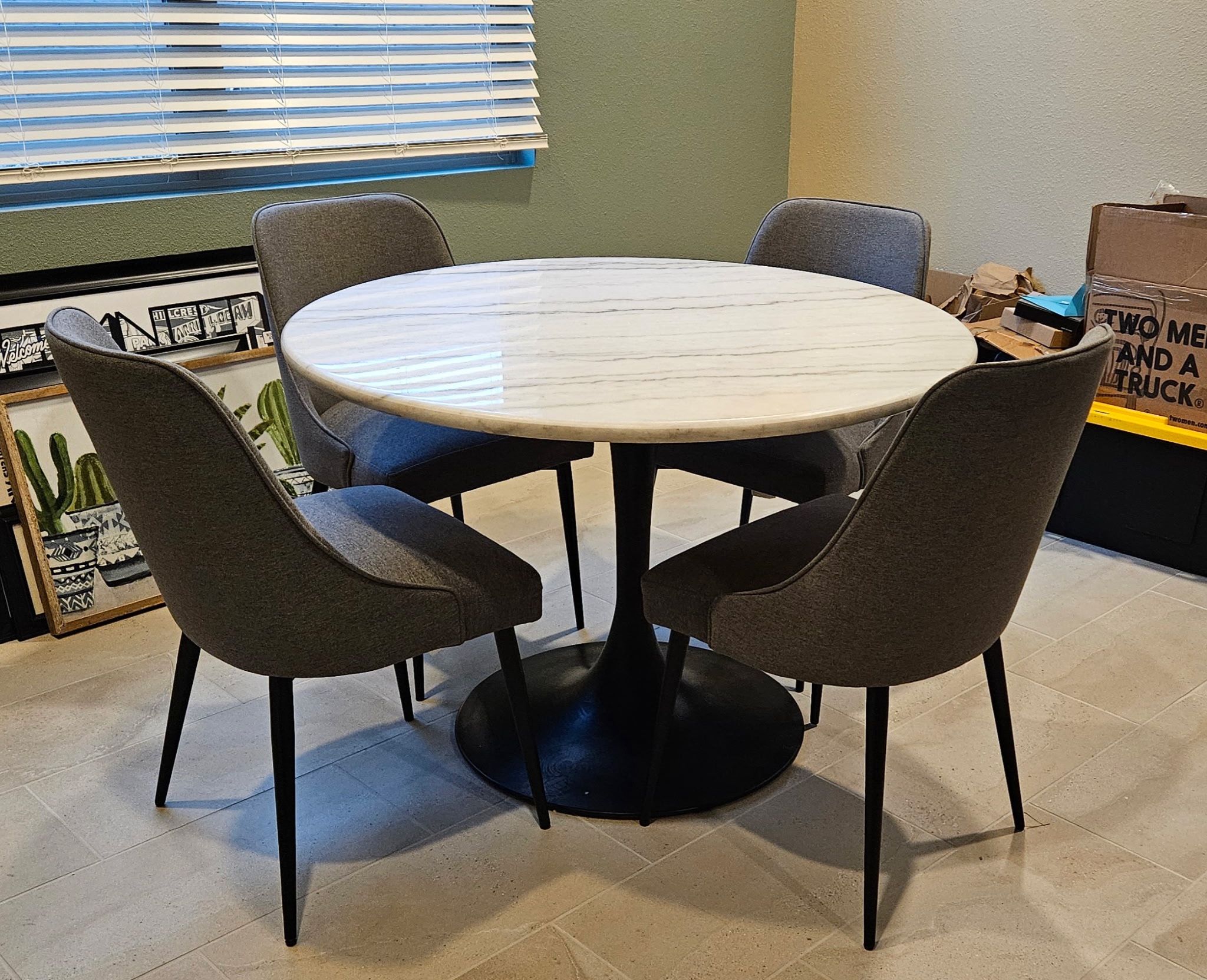Round Marble Dining Room Table