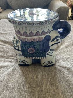 Beautiful Porcelain Elephant Chinese Stool