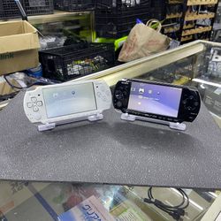 Sony PlayStation PSP Portable White + Black Console Pair – Timeless Retro Mobile Handheld On The Go Game Console (Michael Jackson Song)