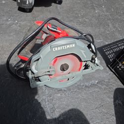 Craftsman 7 1/4" Circular Saw Like New 