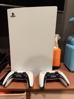 PS5 with 2 Controllers - Disc