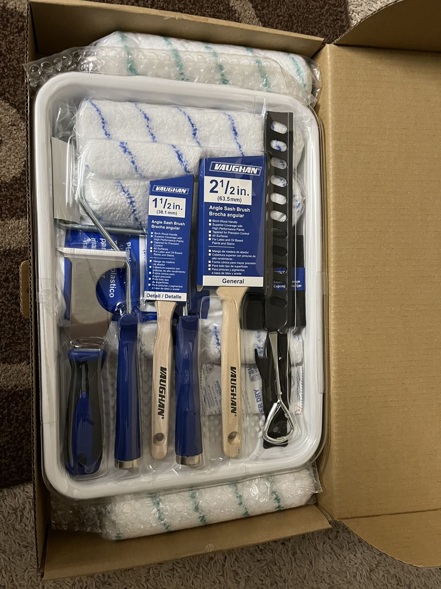 Vaughan 22-piece Paint Set 