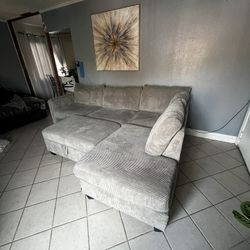 Sectional Couch 