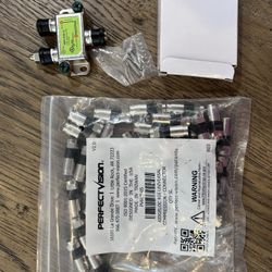 Cable Connectors W/splitter