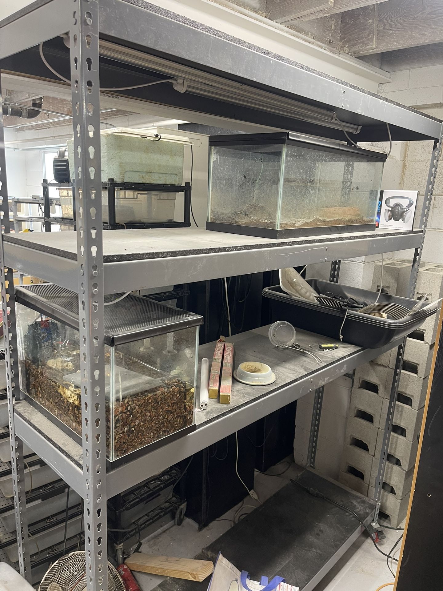Shelving Unit On Wheels