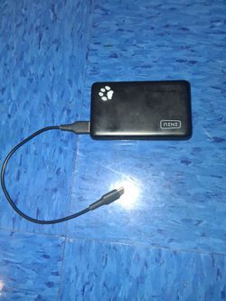 Iniu usb/usb-c power bank model: P41-E1 20$