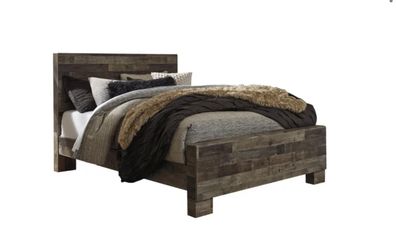 Full size wood bed