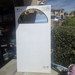 Azalea park floor mirror