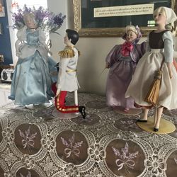 Franklin Mint Disney Cinderella Doll Set