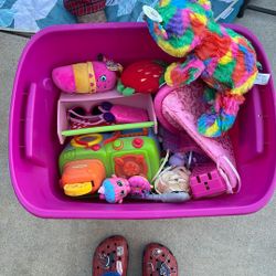 Girl Toys 