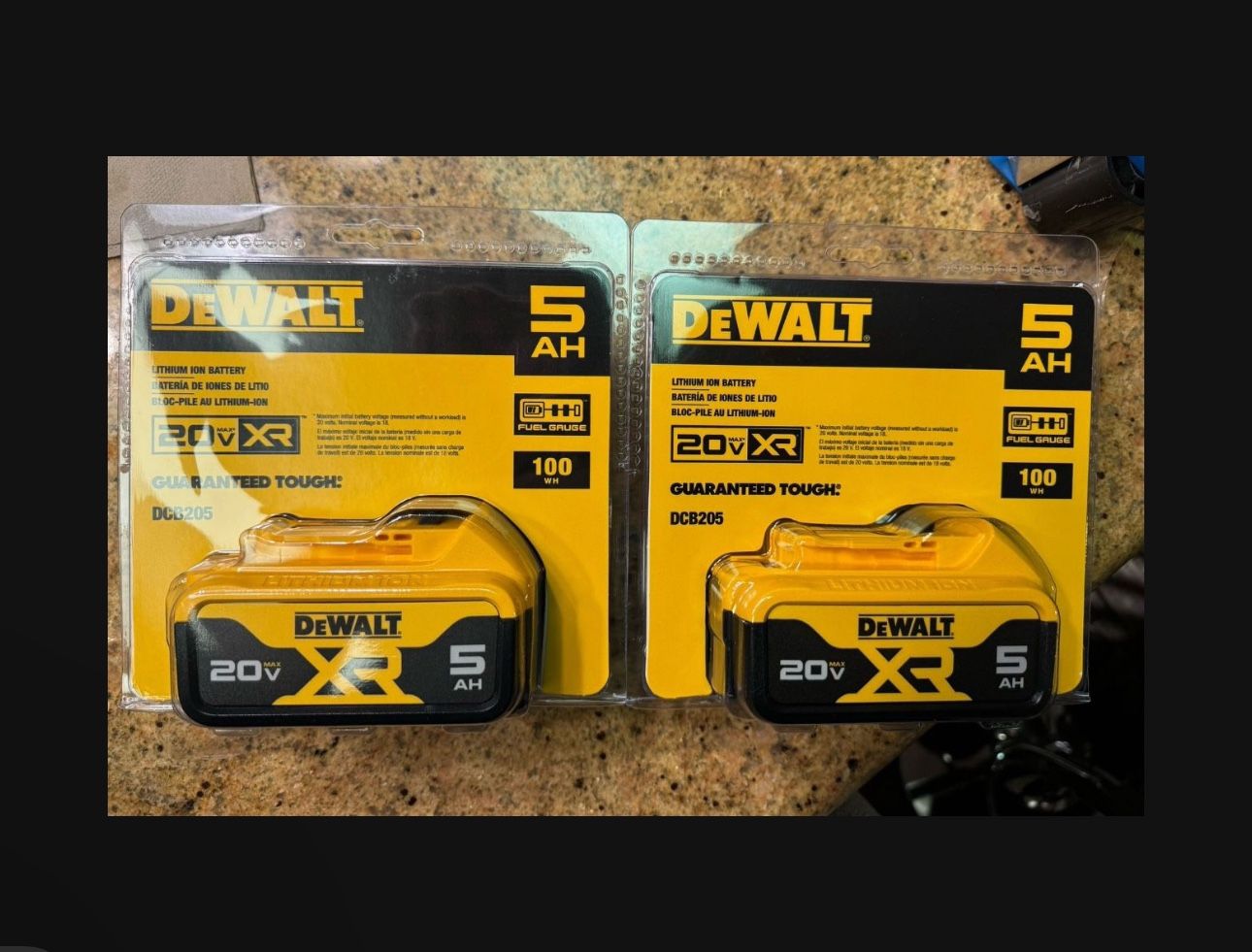 DeWalt DCB205 20V MAX XR Premium Lithium-Ion 5.0Ah Battery Pack X 2