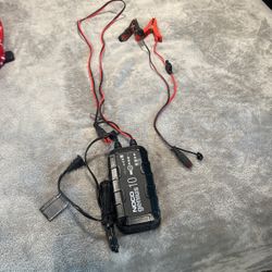 Noco Genius 10
