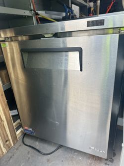 Small Commercial Fridge