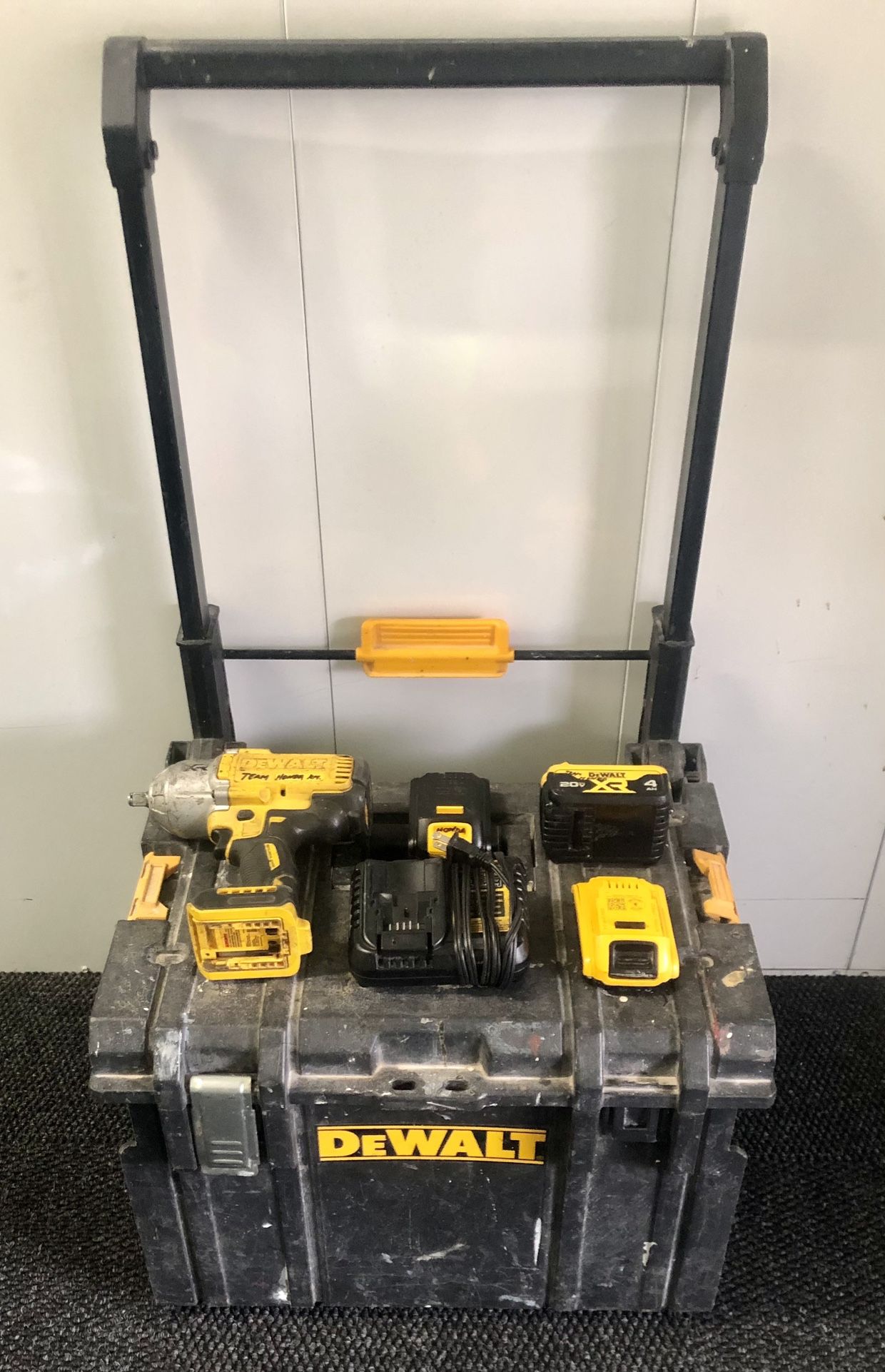 Dewalt 1/2” Torque Wrench Bundle