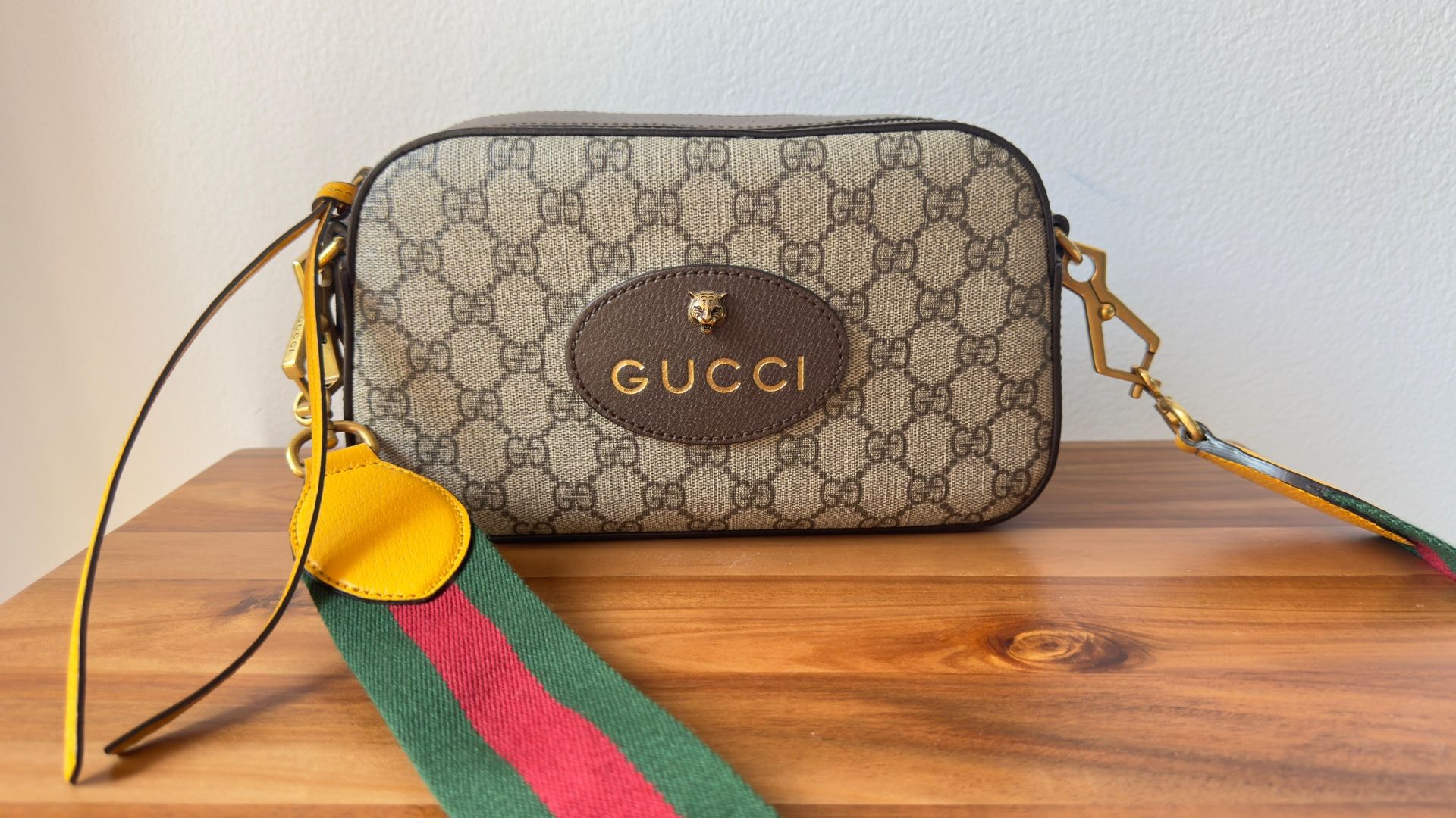 Gucci Small Shoulder/Crossbody Bag GG Supreme Canvas Web Strap Like New with Box
