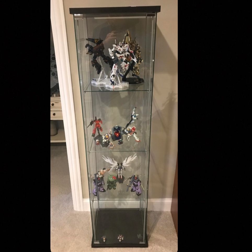 IKEA Detolf Display Case with Adjustable Shelves and Dust-Proofing