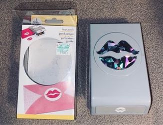 Lip Hole Puncher