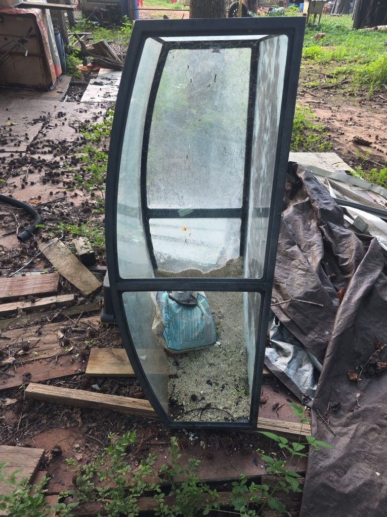 Bow front fish tank. Tank and glass top only