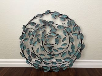 Leaves wall decor