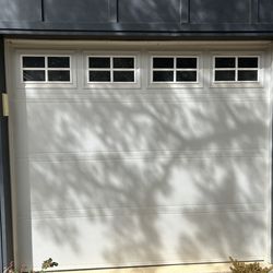 Garage doors (2)
