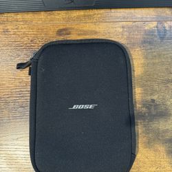 Bose Headphone Case 🎧