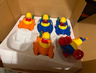 Wind-Up jet boat toy