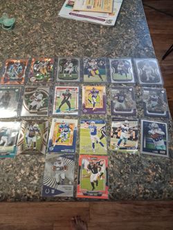 NFL Trading Card Lot – 20+ Cards
