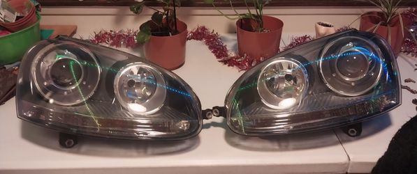 2008 Volkswagen MKV VW GTI Headlight Assembly/Housing