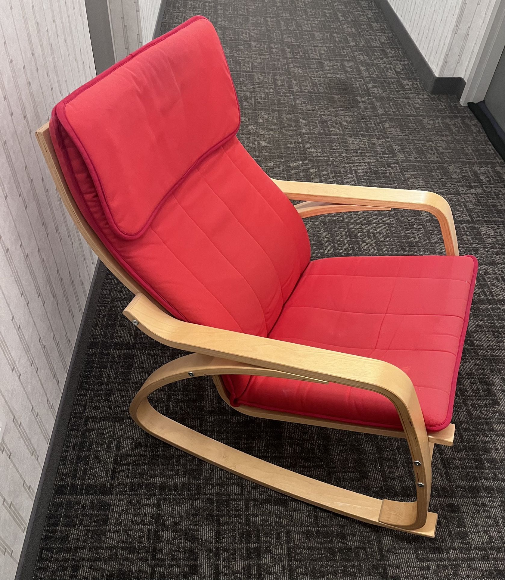 Rocking Chair 