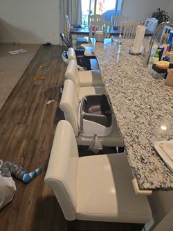 4 counter stools