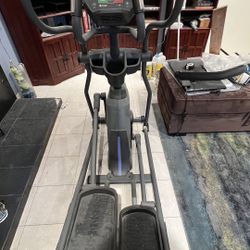 Horizon Bluetooth Speakers Elliptical Trainer – Smooth, Quiet