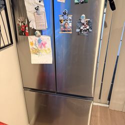 Samsung 17.5 cu ft Counter Depth 3-Door French Refrigerator 