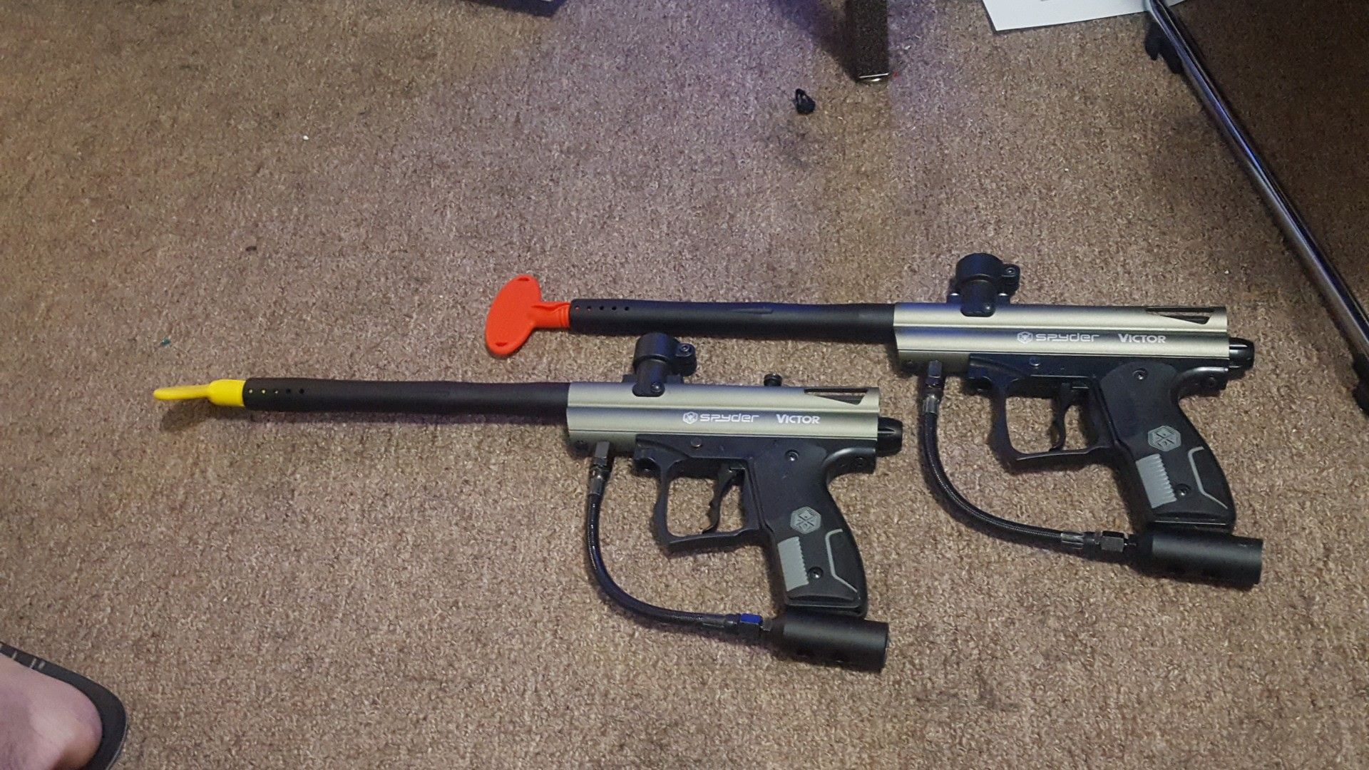 2 spyder paintball guns