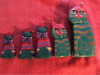 LOT OF 5 WOODEN CARVED CATS LAUREL BURCH HAND PAINTED INDONESIA