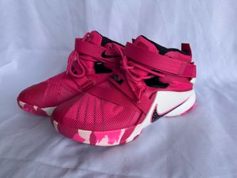 Nike LeBron Soldier 9 Unisex Kids 6.5Y Pink/White Basketball Sneakers
