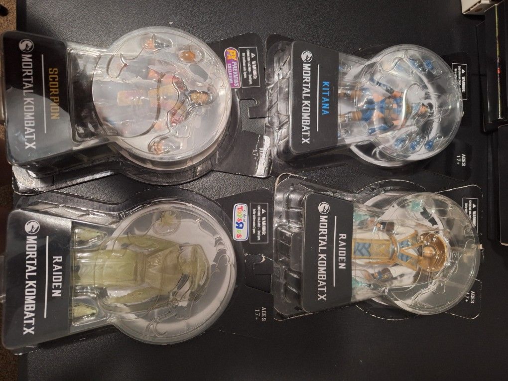 Mezco Toys Mortal Kombat X Action Figures