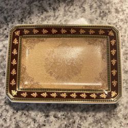 4 by 6 red and gold oriental vintage  small dish