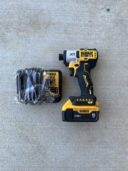 DeWalt DCF845 20V MAX XR 3-Speed Impact Driver, with battery , charger 