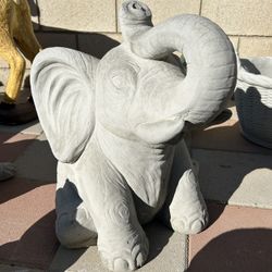 New Large Elephant Made Out Of Cement Perfect Gift 🎁 
