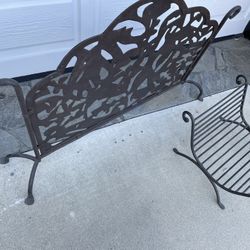 Iron Wood Holder And Fire Guard