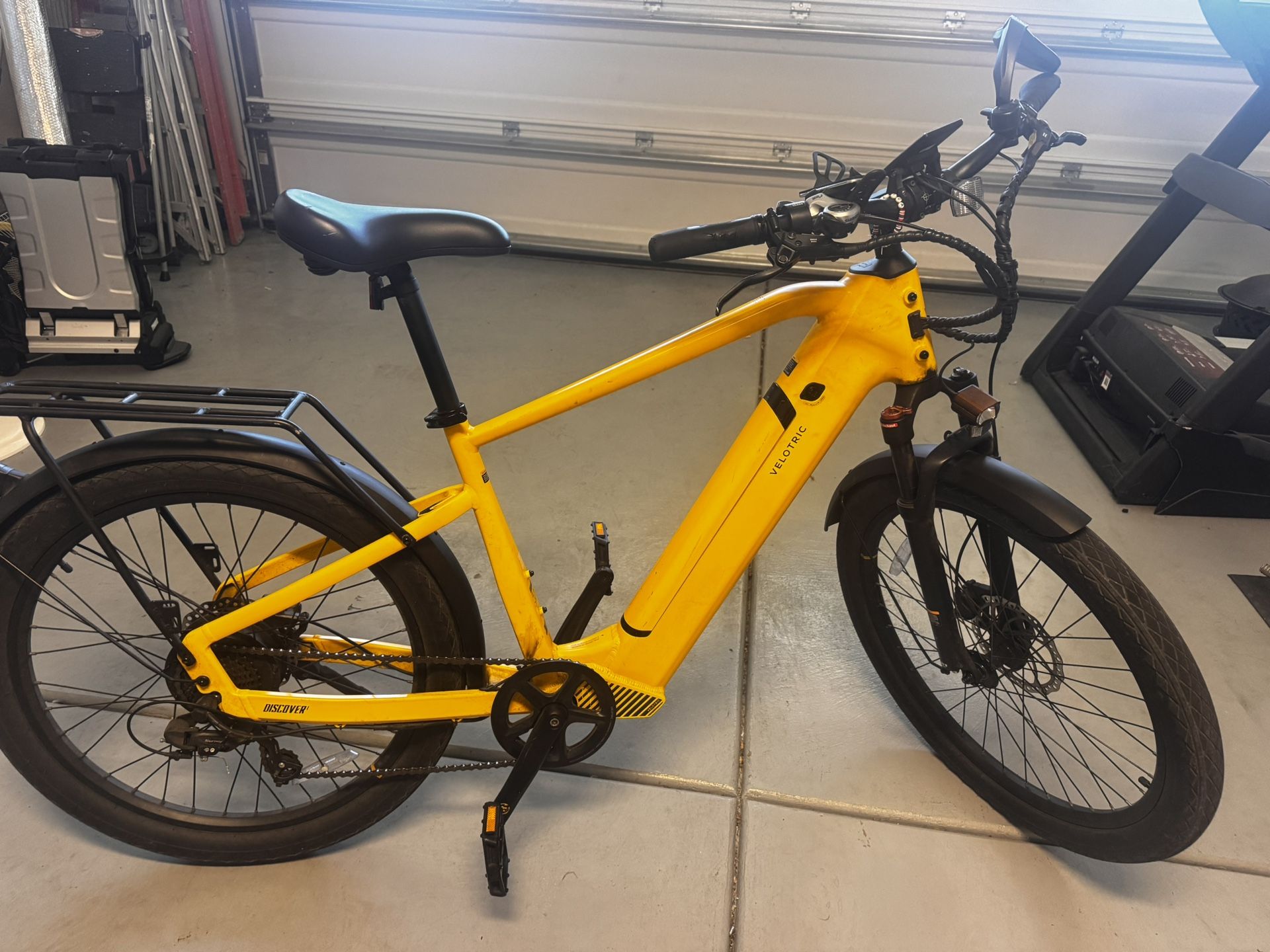 Like new e-bike -Velotric Discover 1