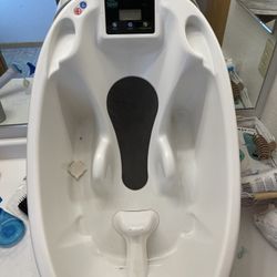 Baby Tub. 