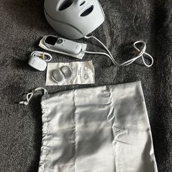 Shark™ CryoGlow™ Red Blue & Infrared iQLED Face Mask & Under Eye Cooling - (Blue Frost)