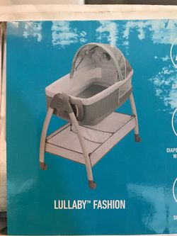 Graco Dream Suite Bassinet & Changer BRAND NEW