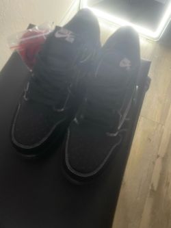 Travis Scott Jordan’s 1 black size 8.5