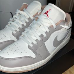 Men’s Air Jordan 1 Low College Grey