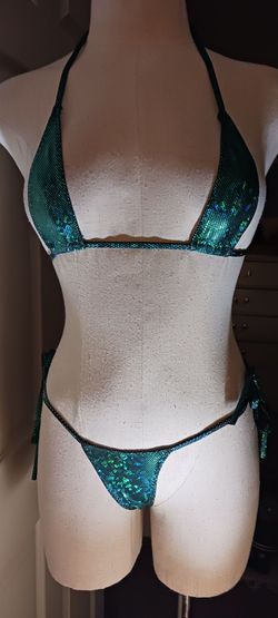 Green Tie-side metallic thong bikini