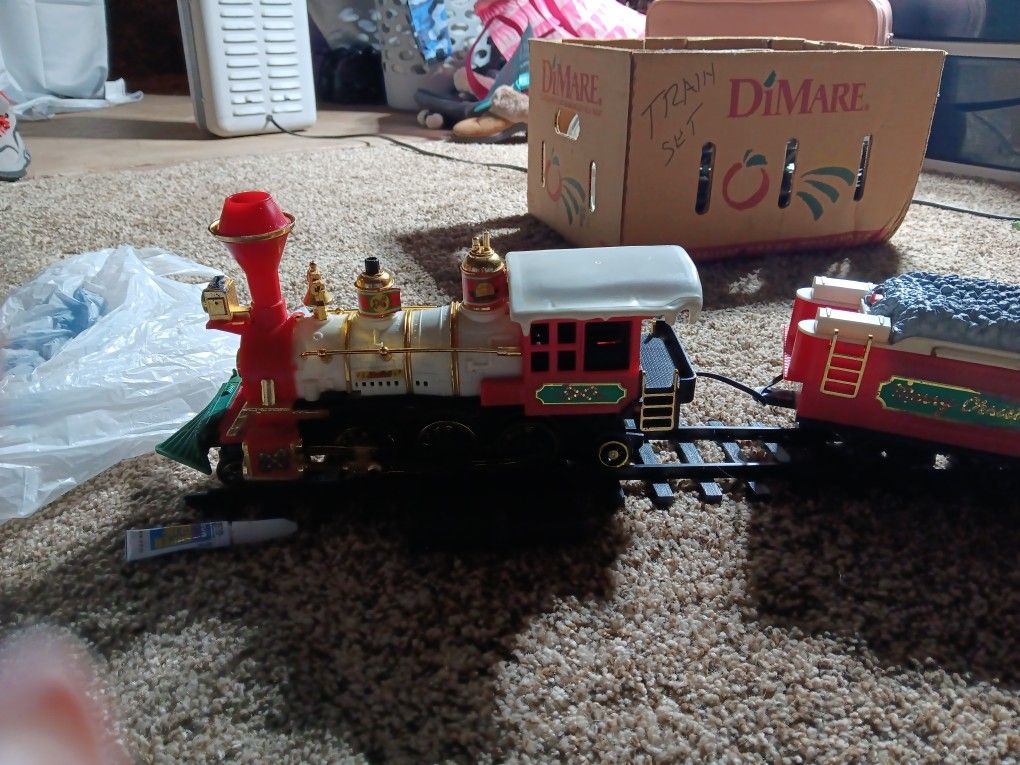 New Bright Christmas Locomotive, Tender, Boxcar, And Caboose